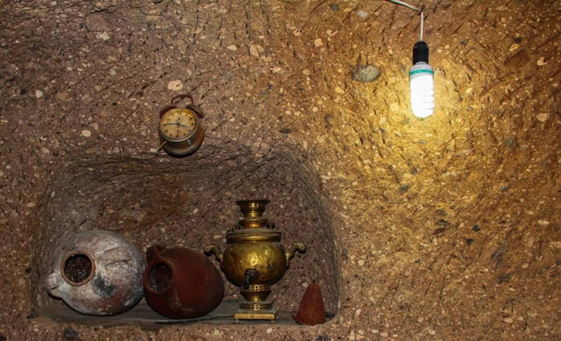 طاقچه خانه‌های روستای کندوان