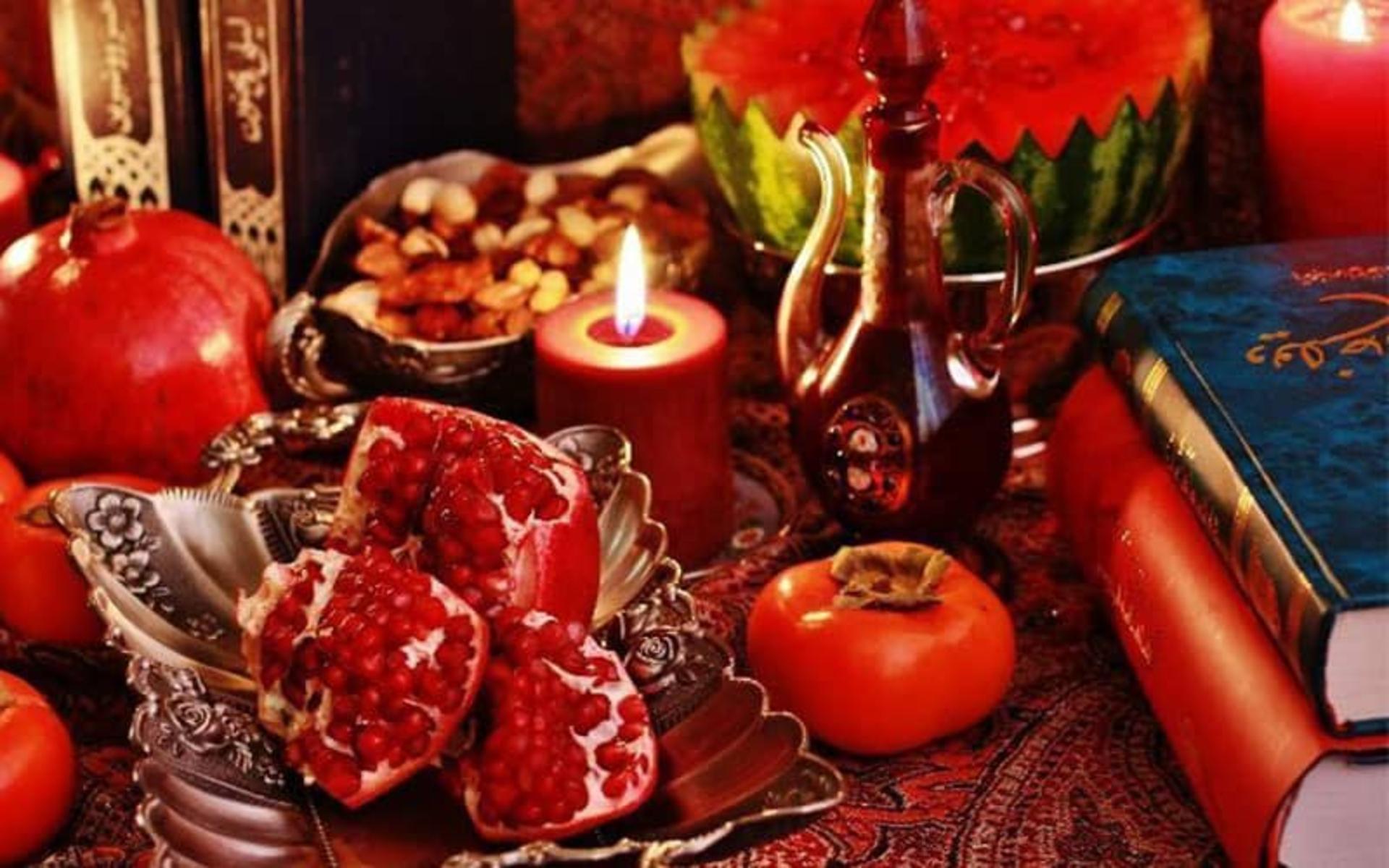 انار و خرمالوی شب یلدا