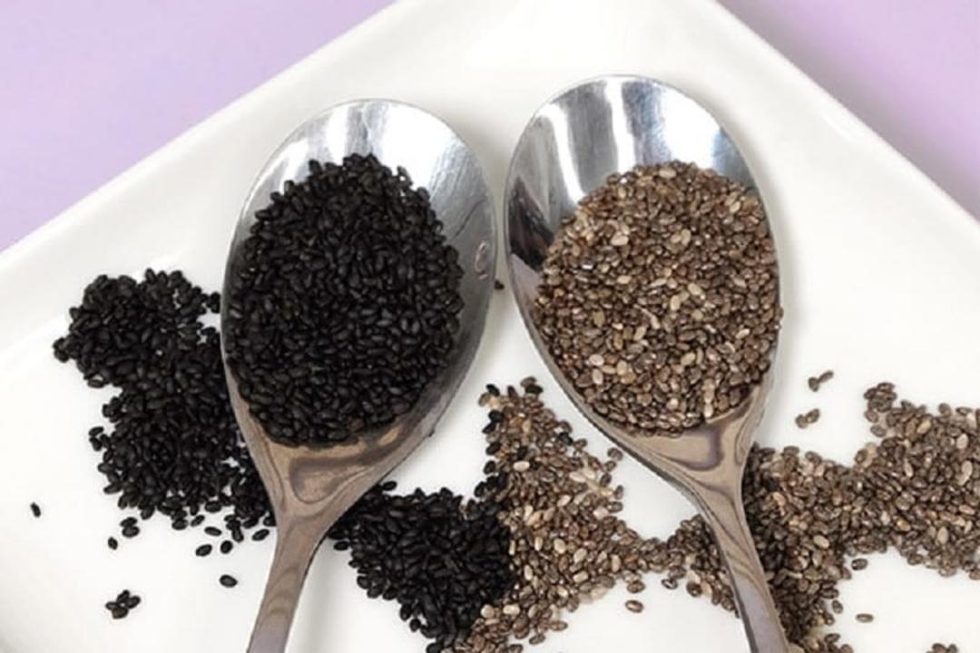تفاوت تخم شربتی و دانه چیا