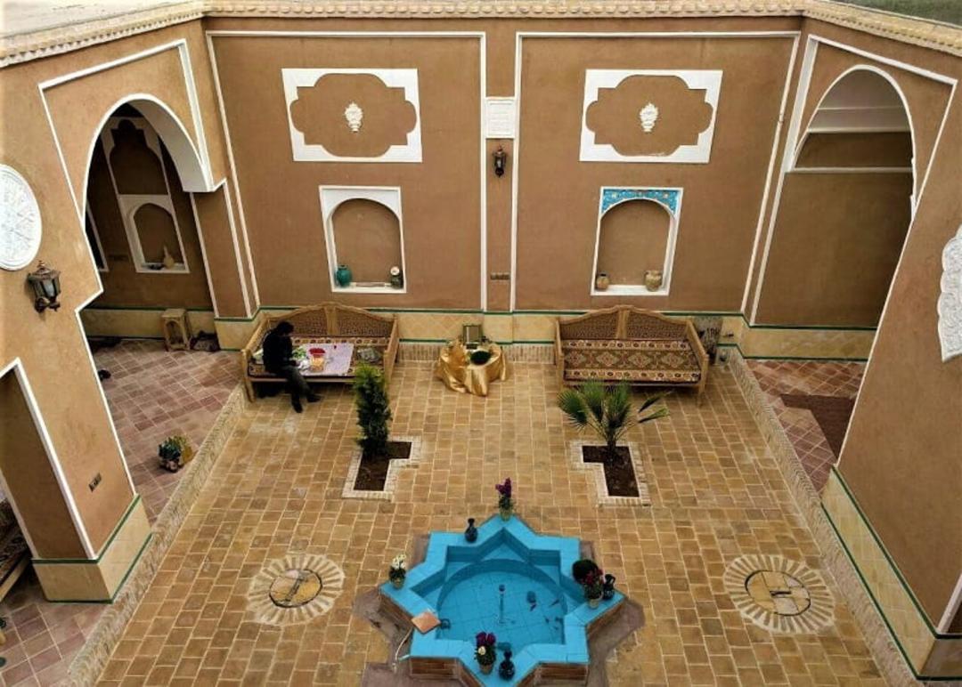 اقامتگاه ورزنه