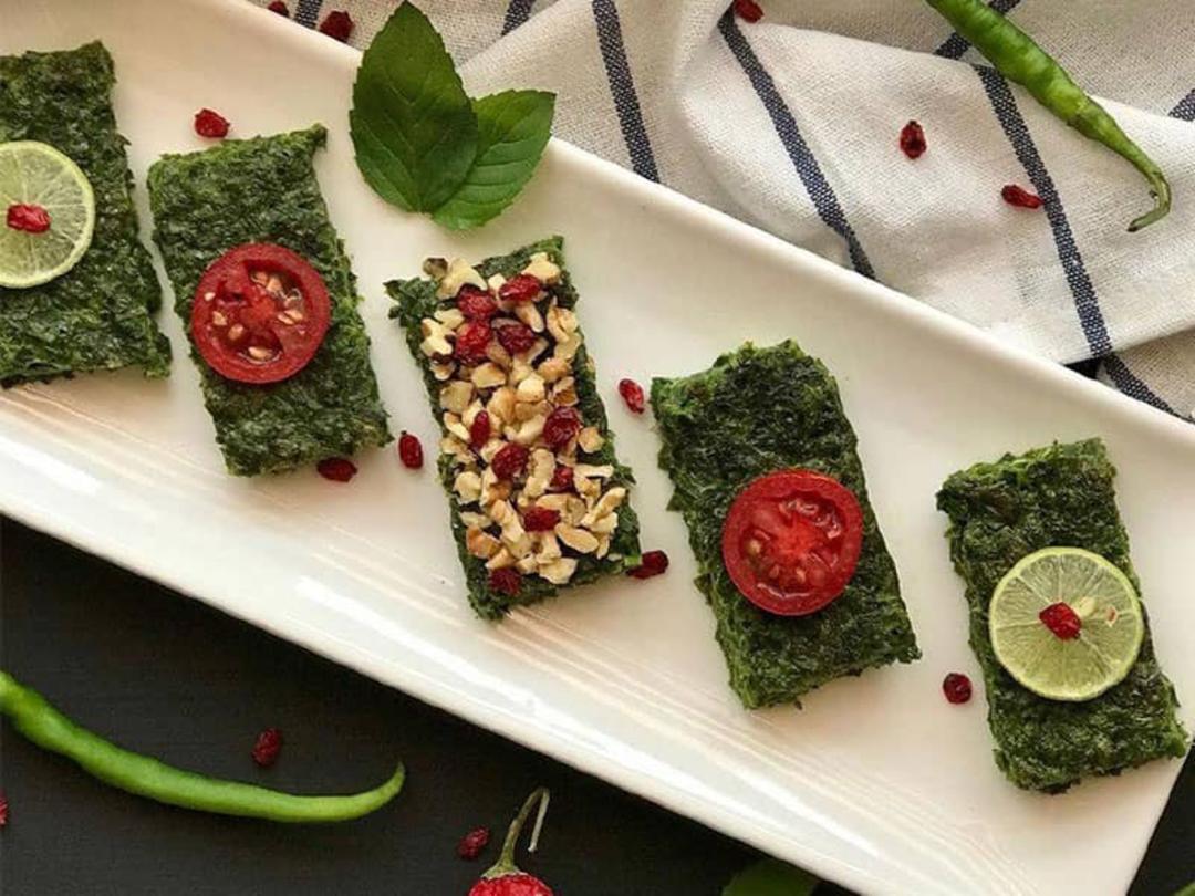 برش های کوکو سبزی در اردورخوری