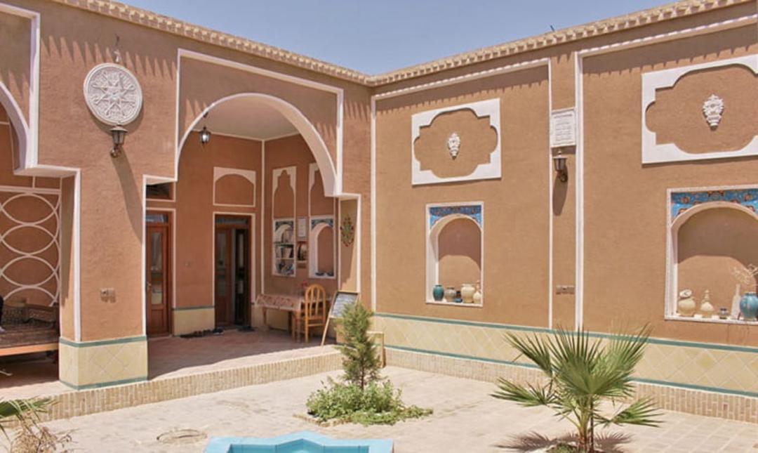 اقامتگاه سنتی نگار