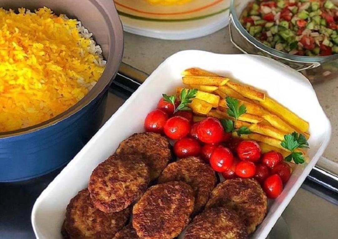 کتلت گوشت چرخ‌کرده