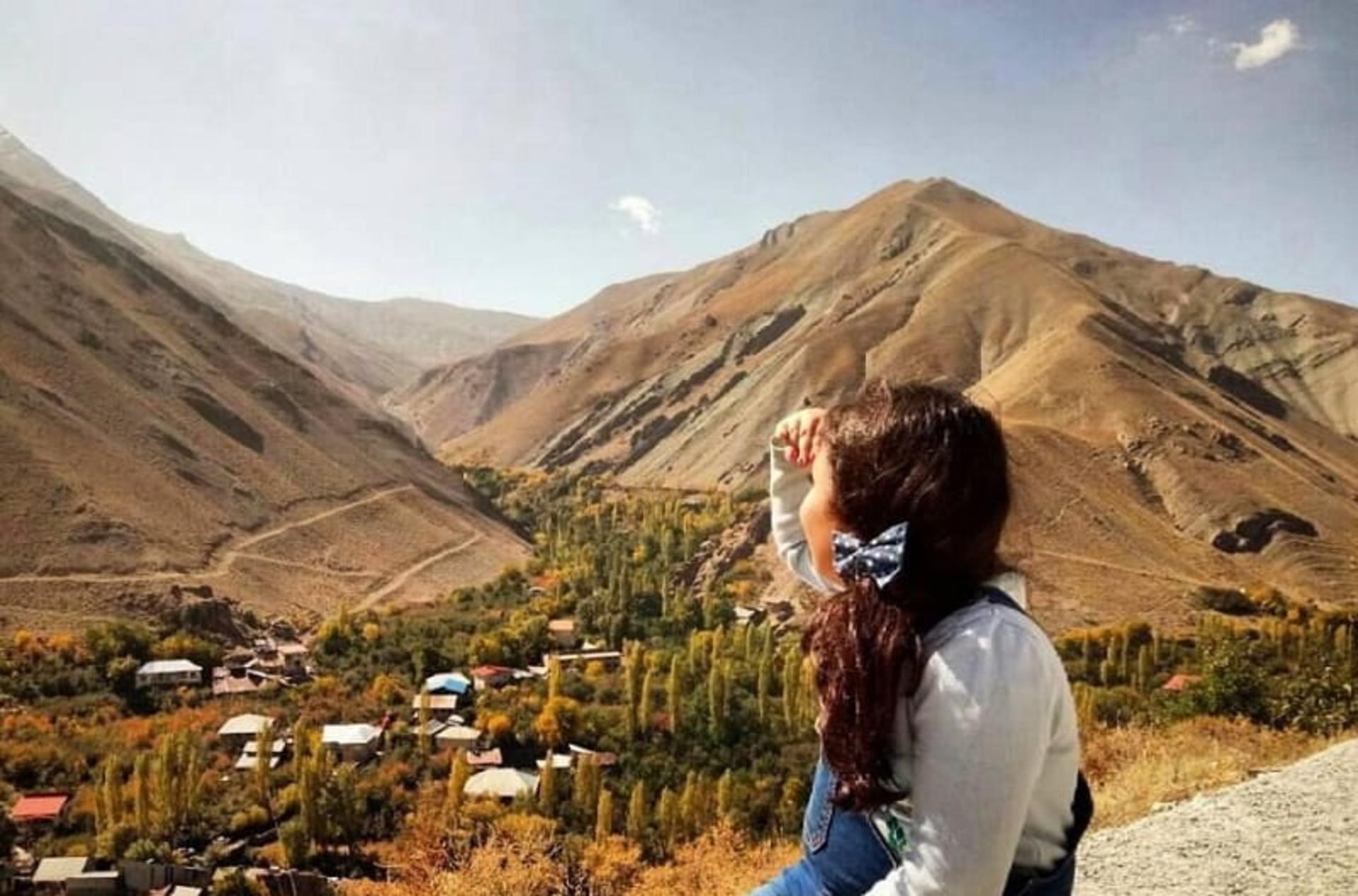 منظره شهرستانک از بالای کوه