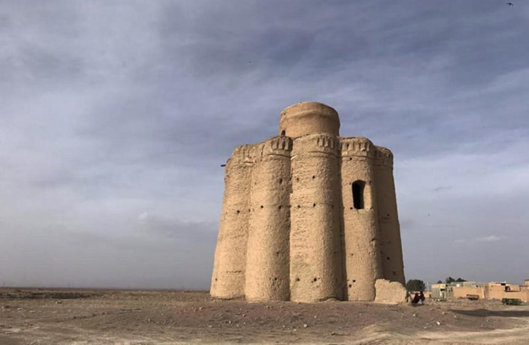 برج کبوترخانه قورتان