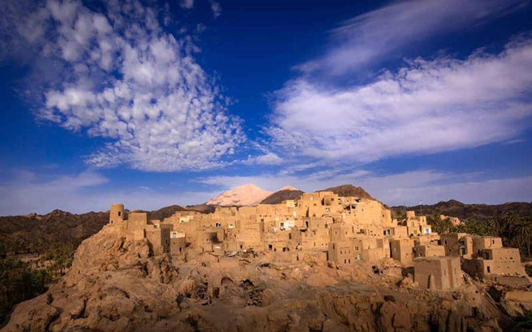 روستای نایبند طبس در هوای صاف و آفتابی