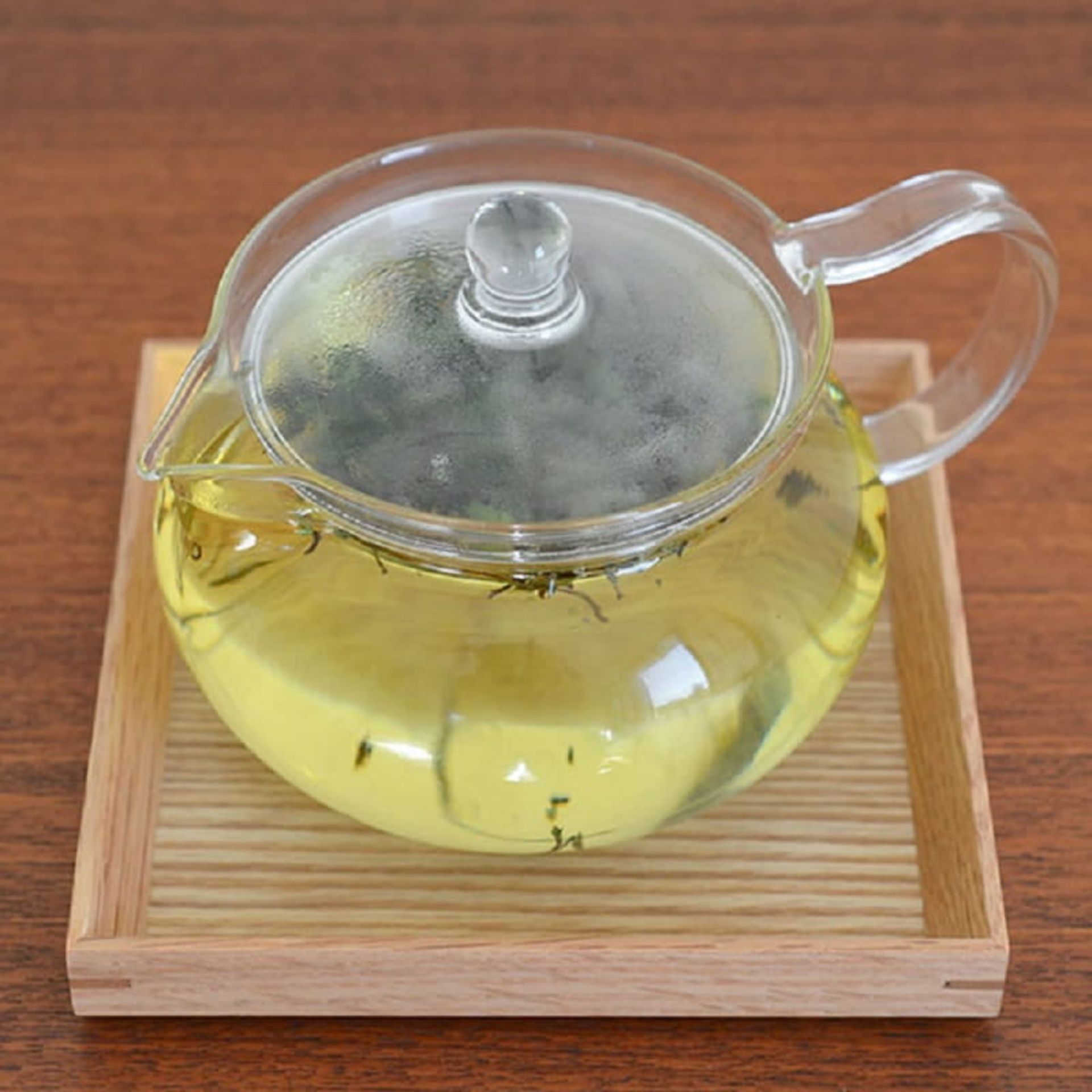 دم کشیدن چای