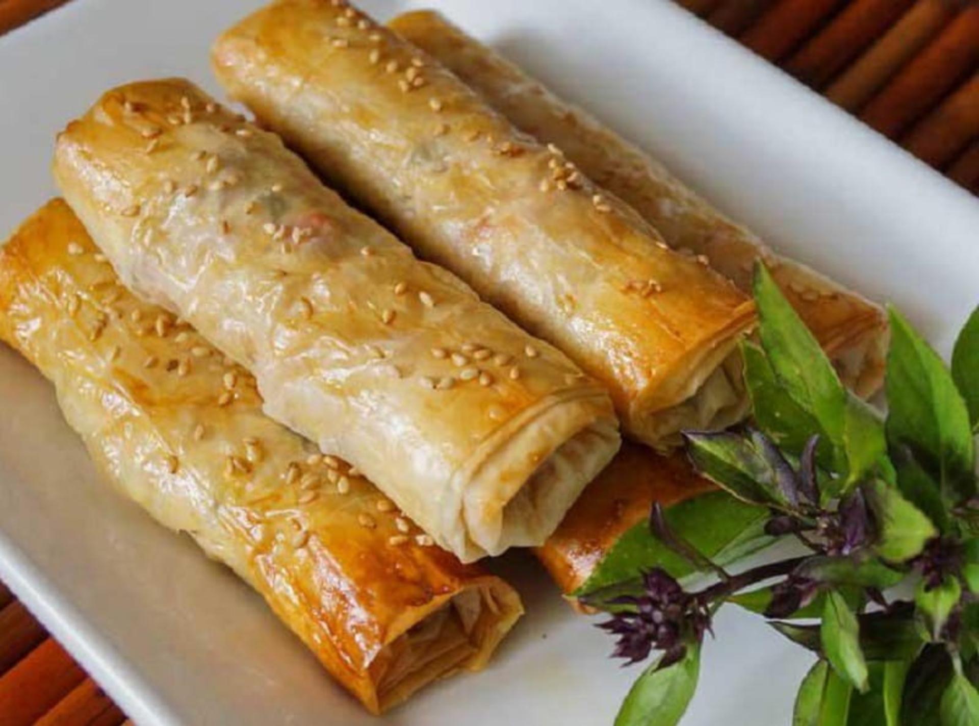 رولت گوشت با خمیر یوفکا