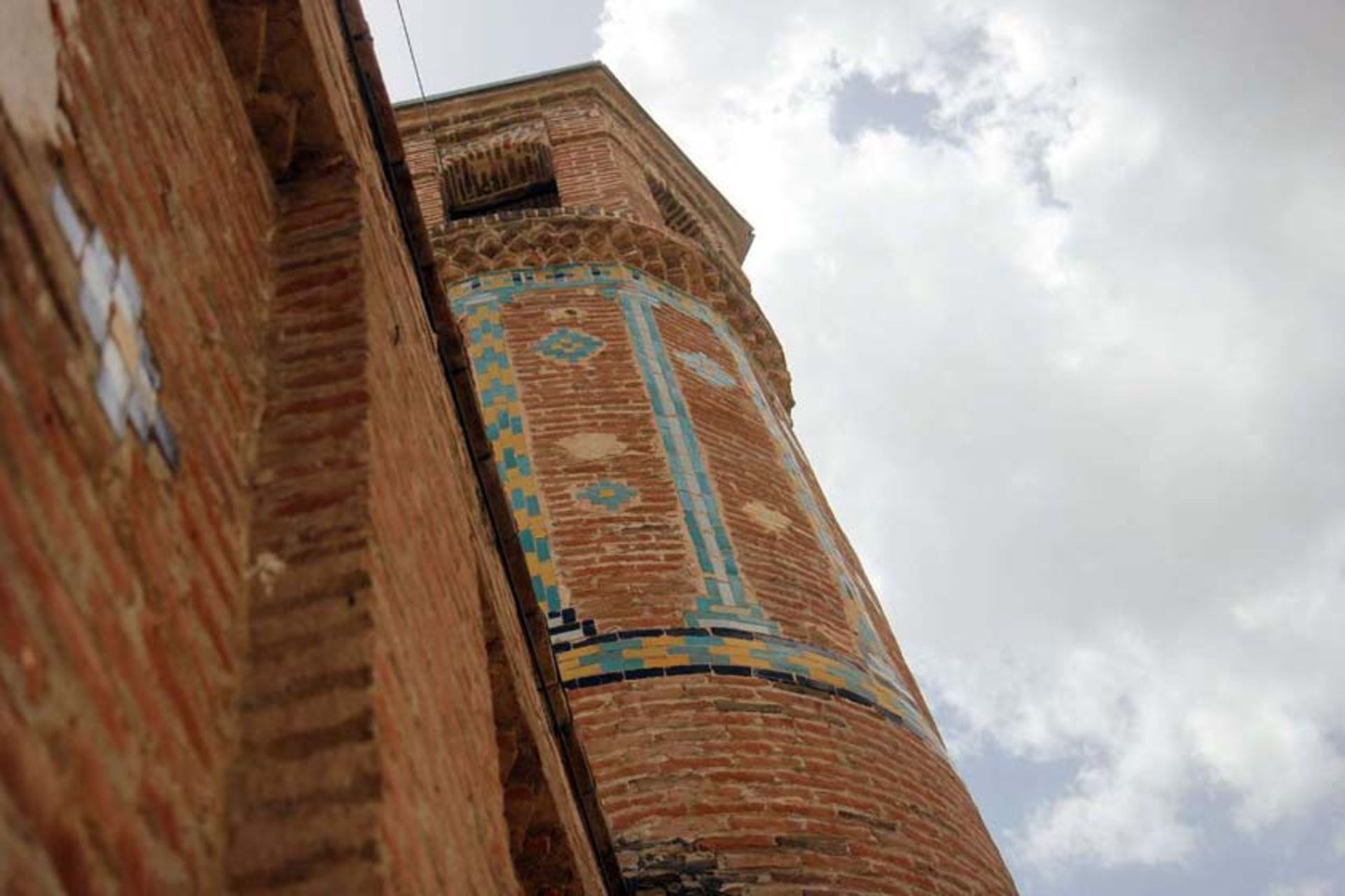 مسجد دو مناره سقز