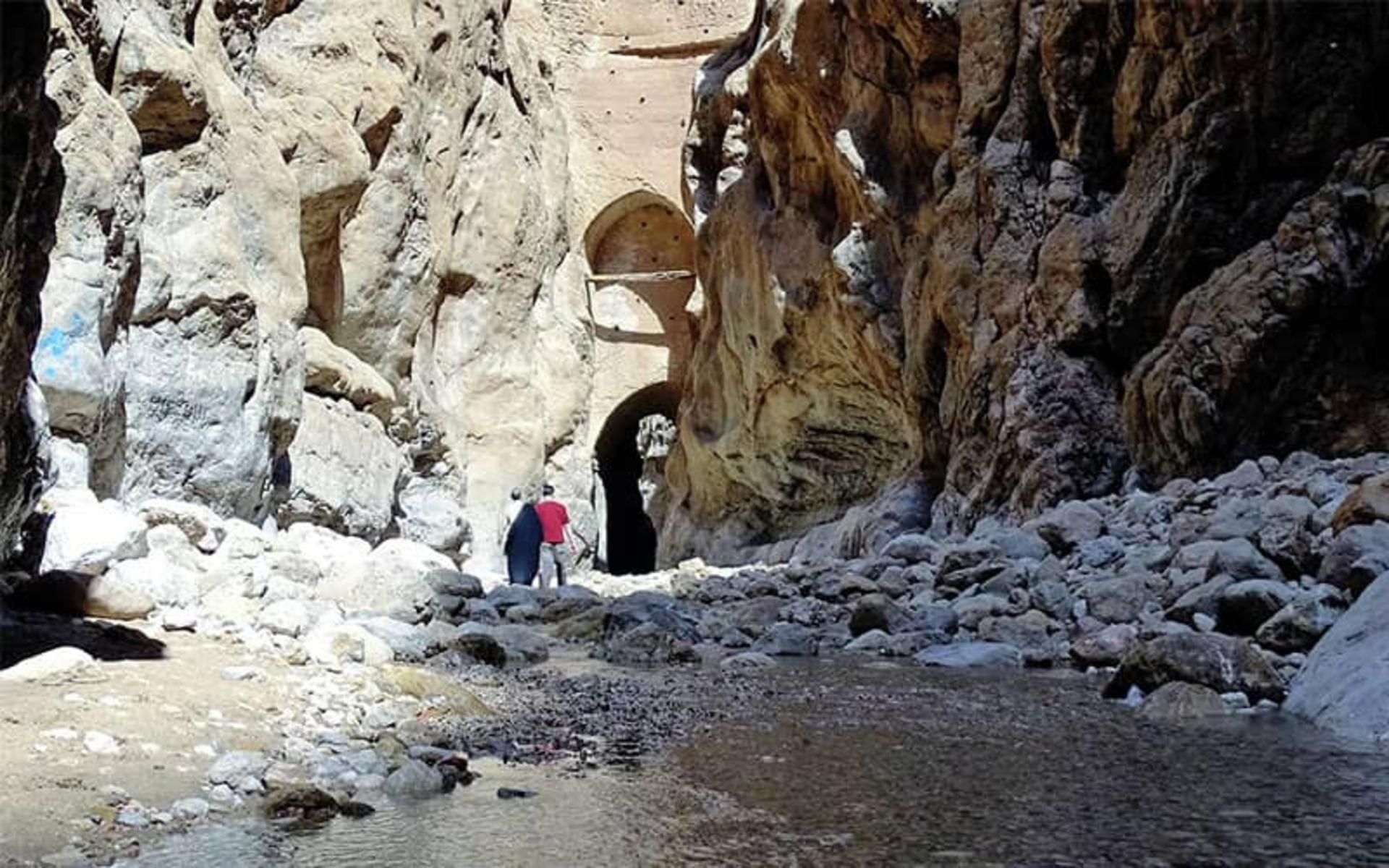 طاق عباسی چشمه مرتضی علی
