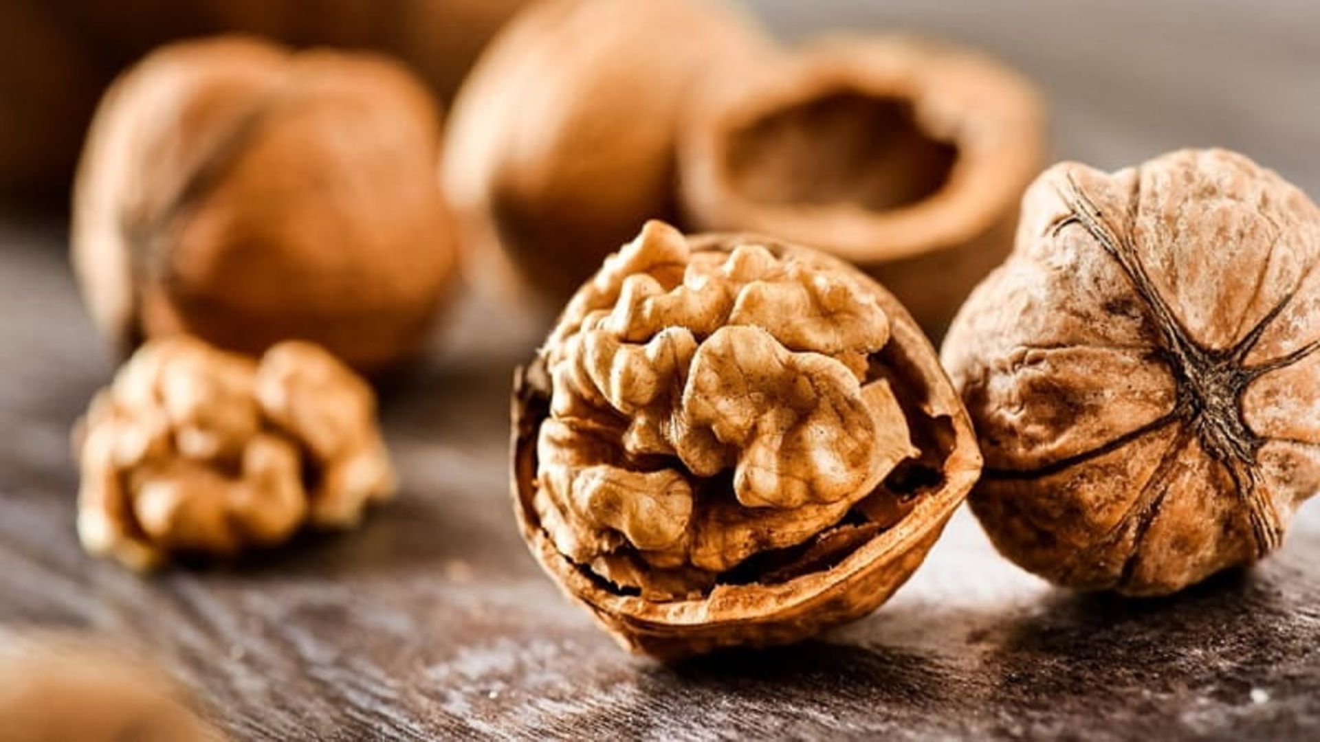 نکات مربوط به خرید و نگهداری گردو