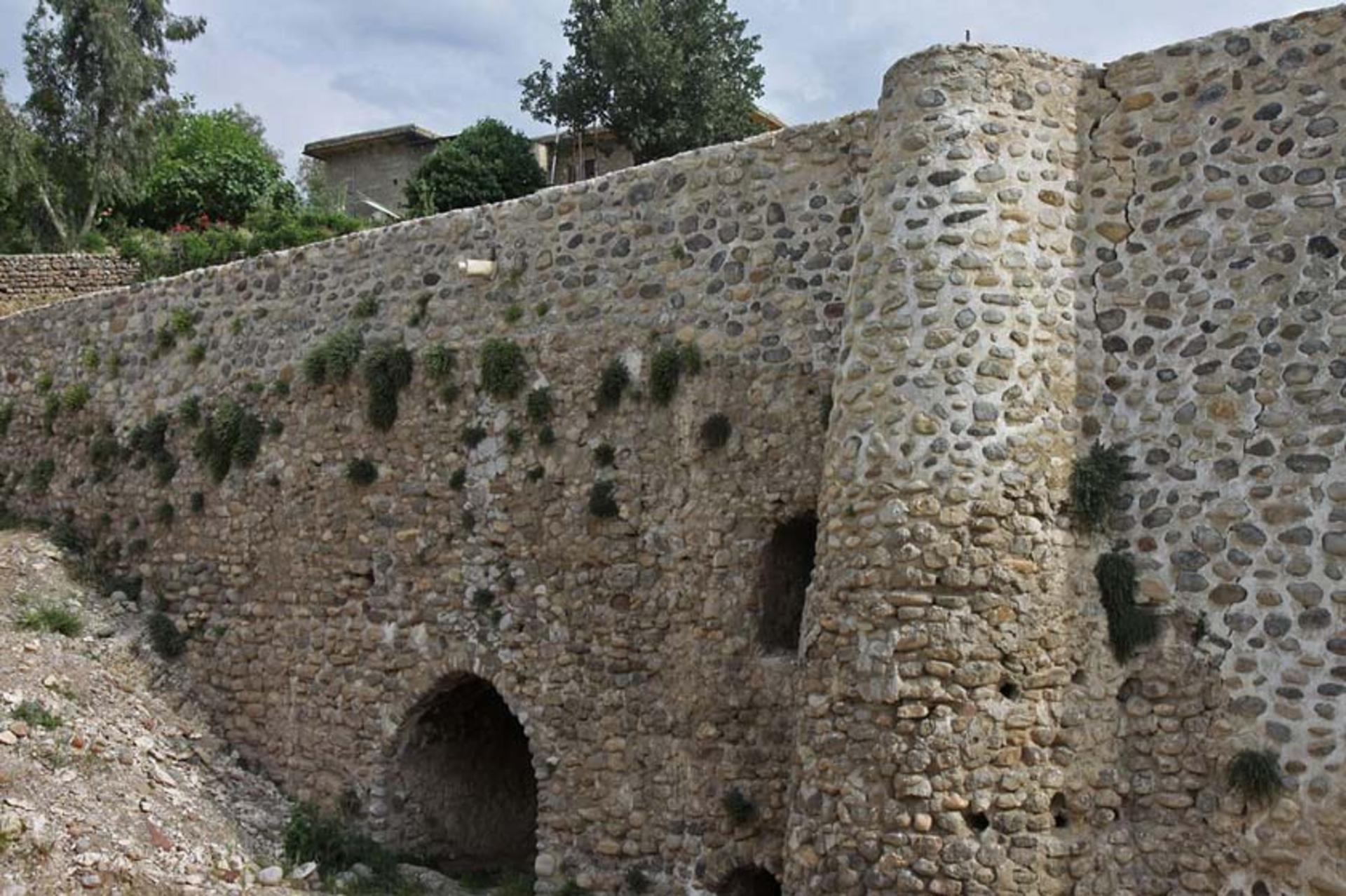پل تخت شاه نشین