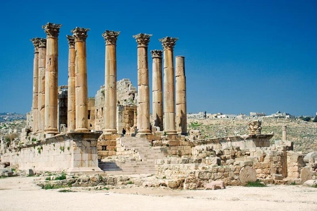 ستون های معبد آرتمیس 