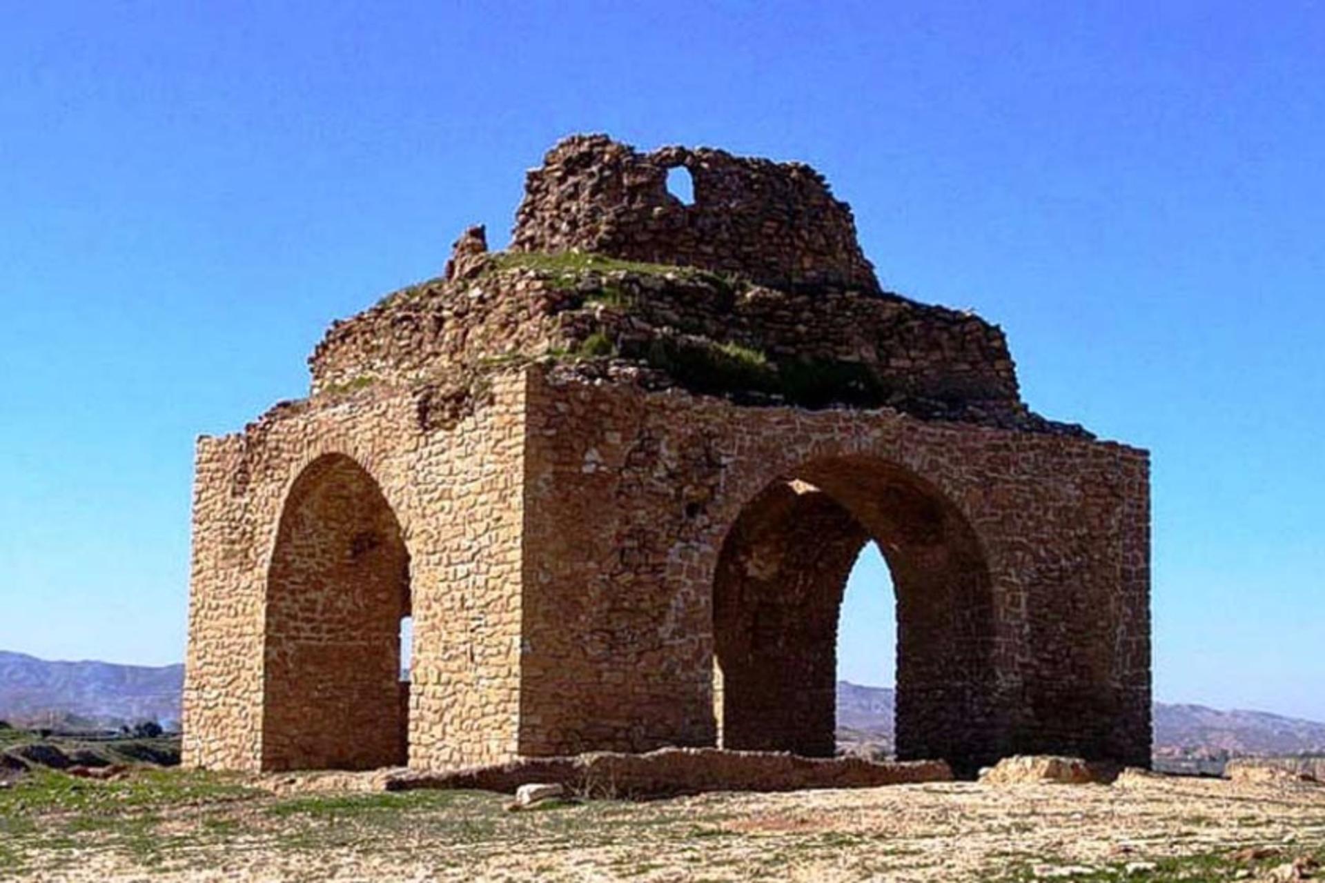 چهارطاقی خیرآباد