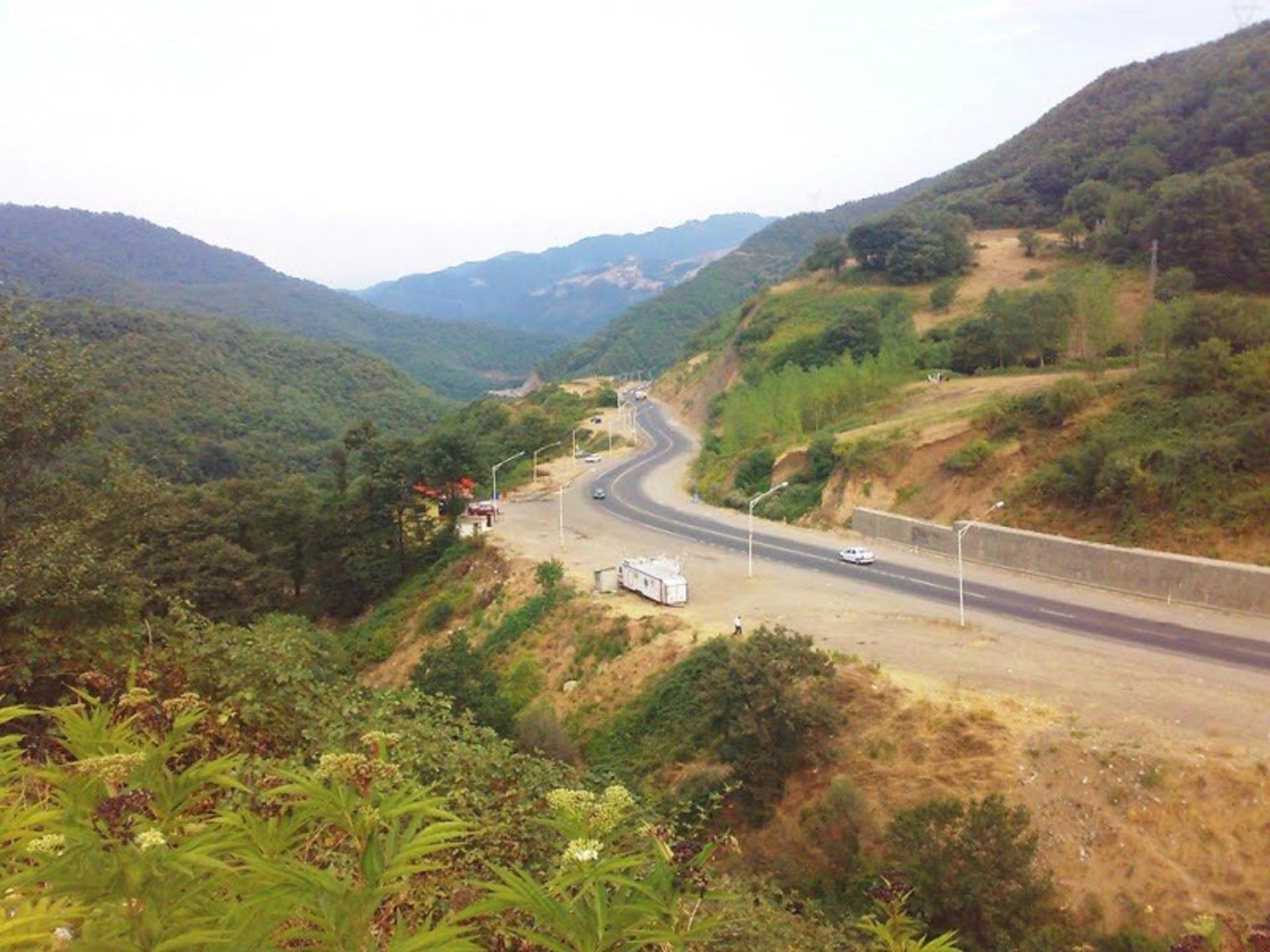 جاده زیبای گردنه حیران