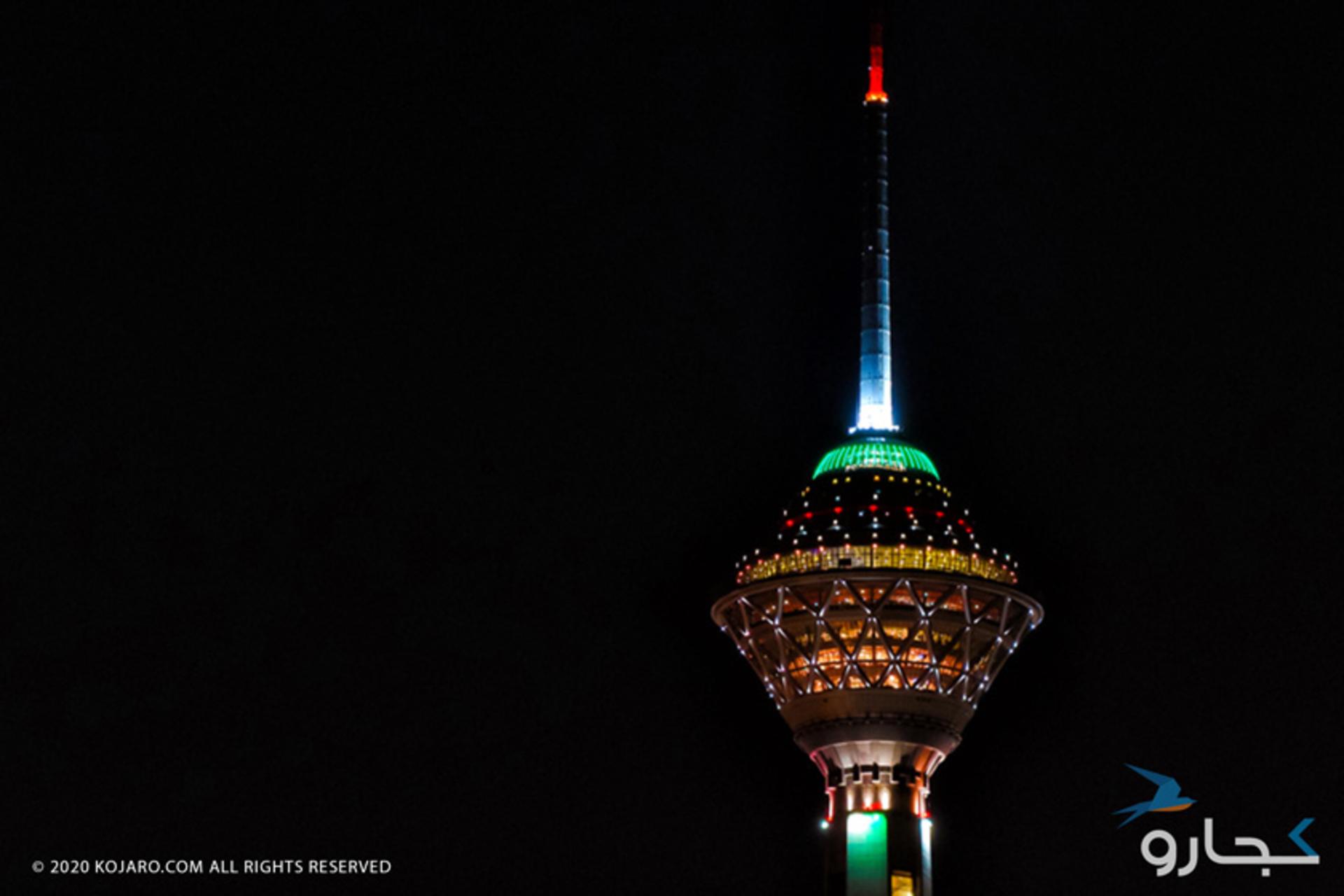 برج میلاد در شب