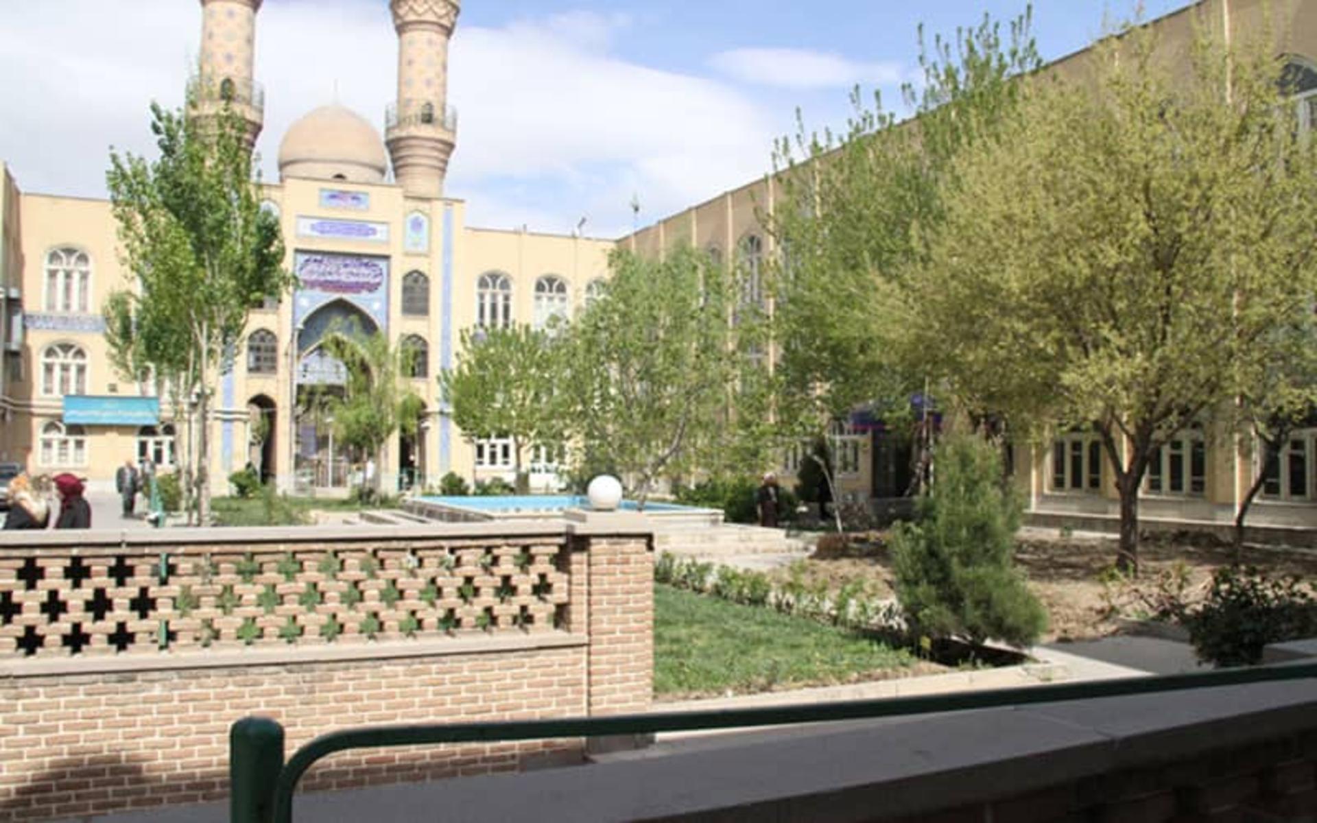 مدرسه طالبیه تبریز