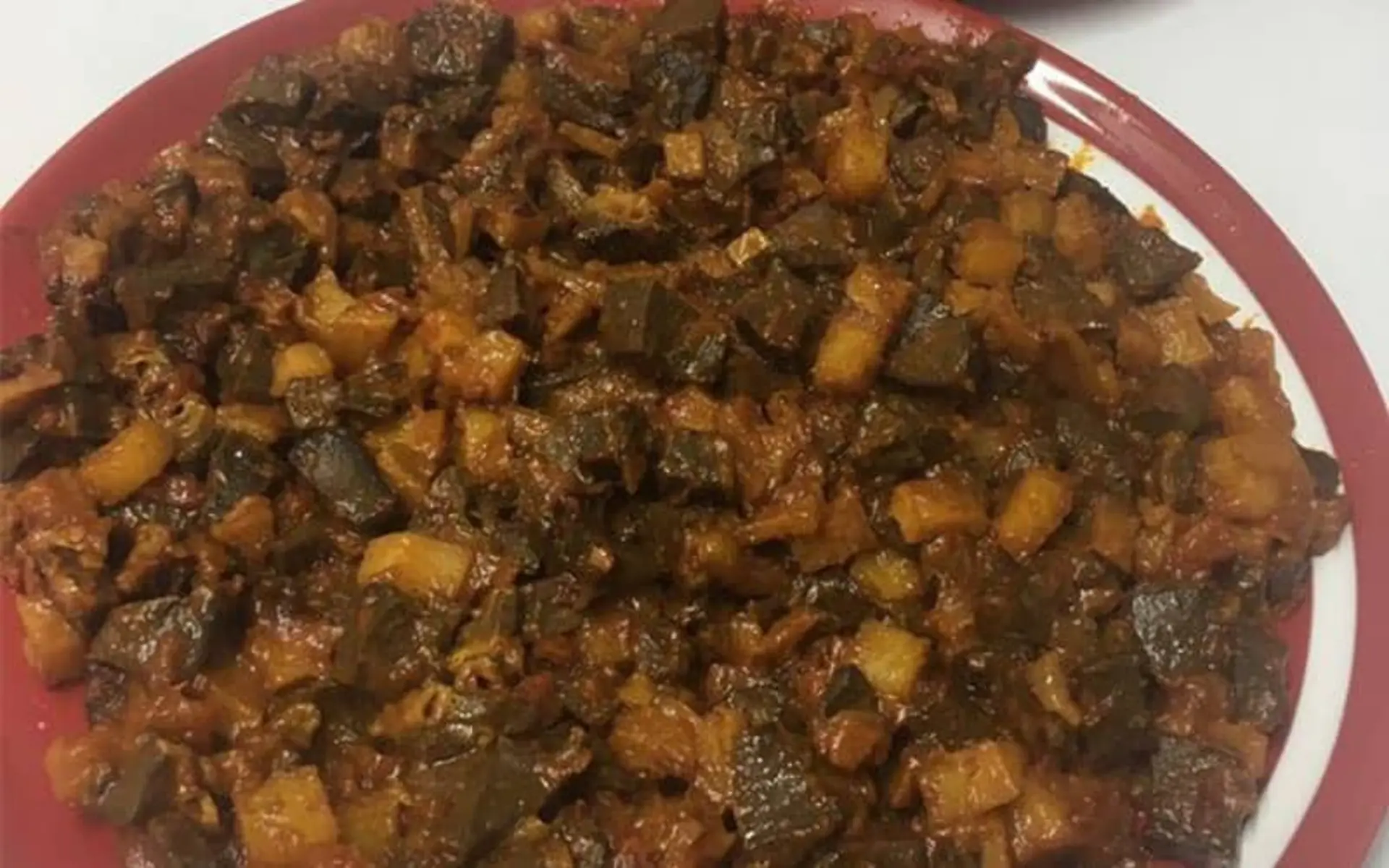 جغور بغور با سیب زمینی سرخ کرده
