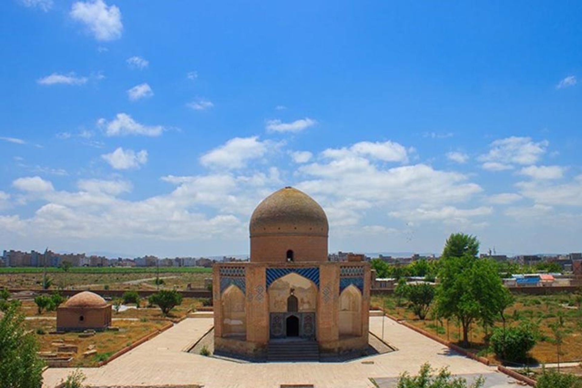 مقبره شیخ امین الدین جبرائیل (بقعه کلخوران)