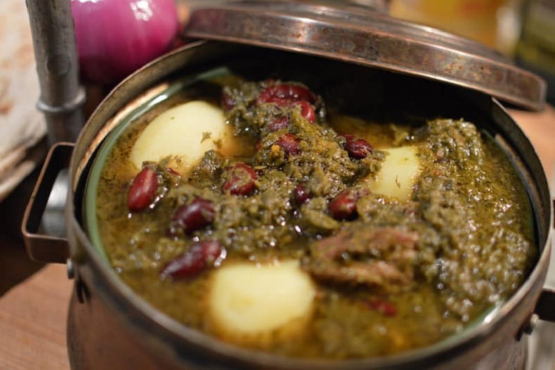 آبگوشت قرمه‌ همدان