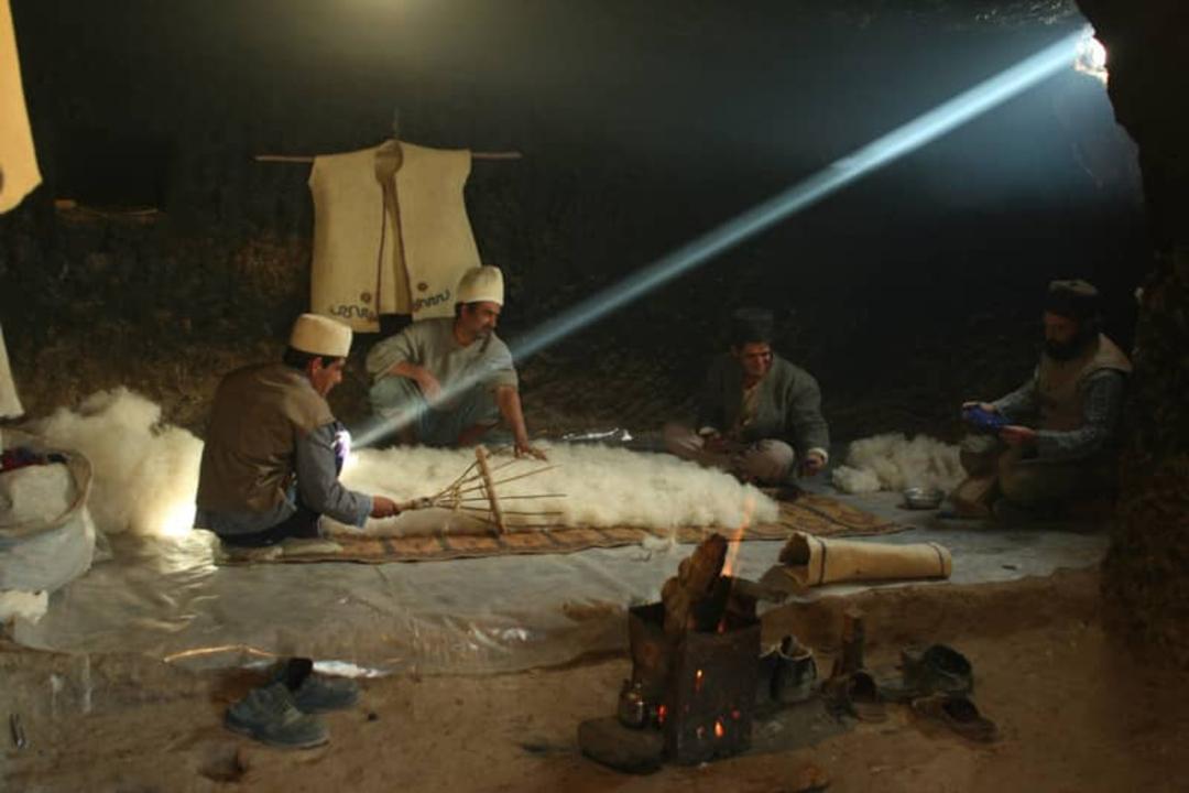 نمدبافی مردان روستای میمند