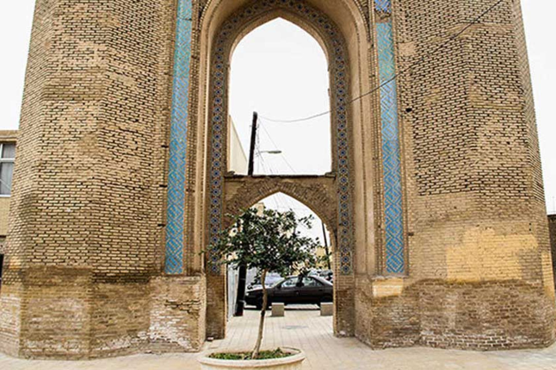 مناره‌ های دارالضیافه اصفهان