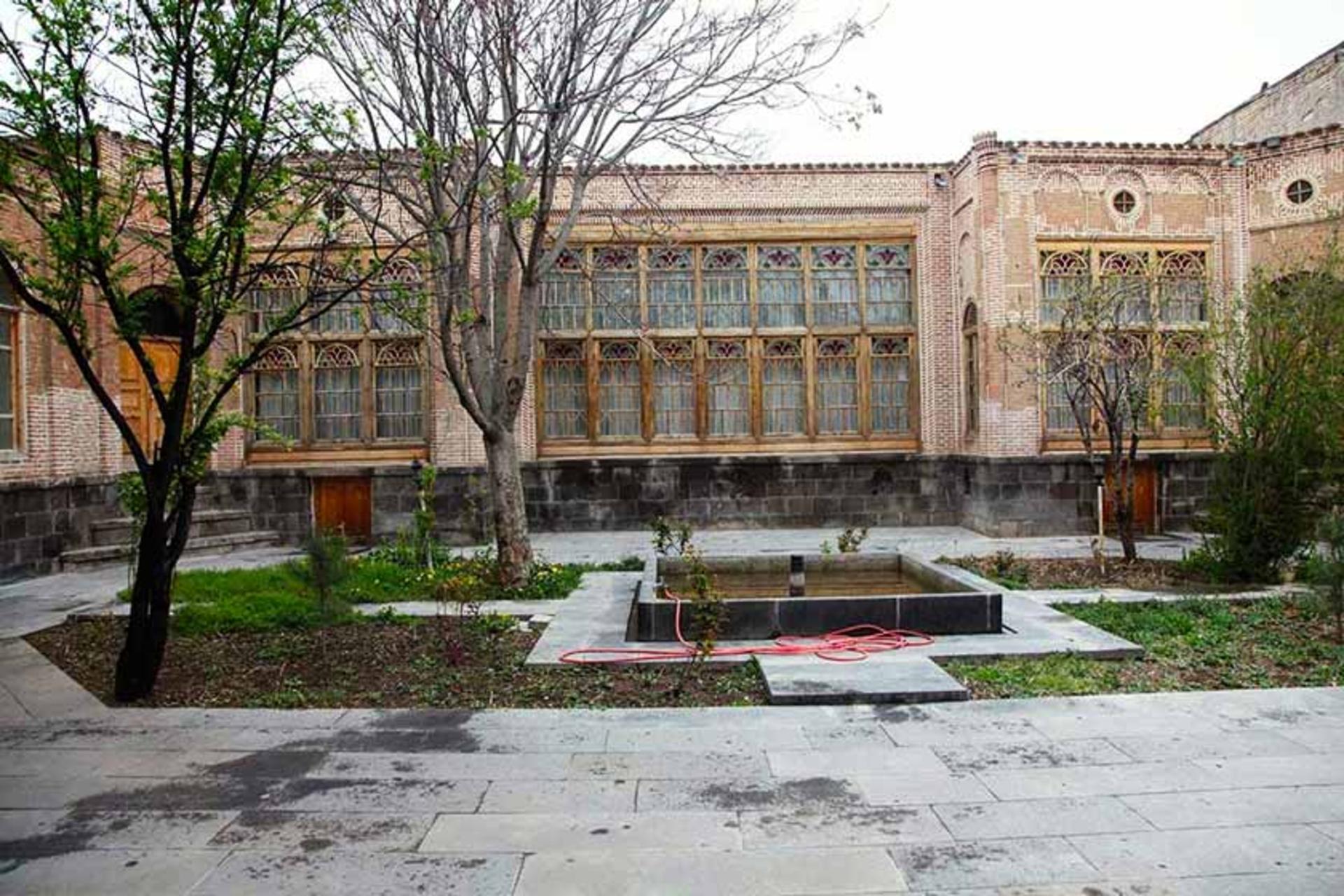 خانه تاریخی میرفتاحی (موزه مفاخر دینی)