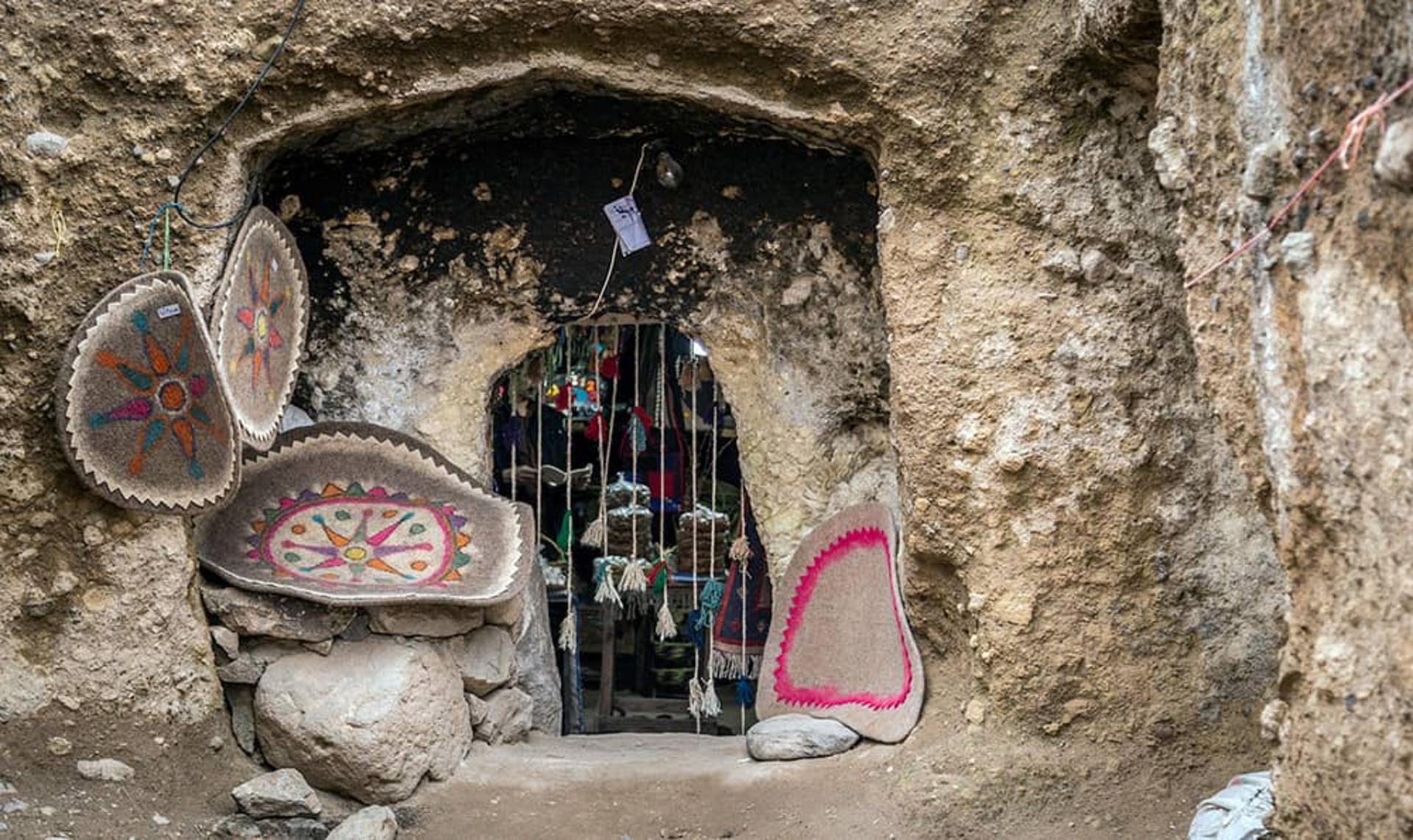 نمدهای روستای میمند