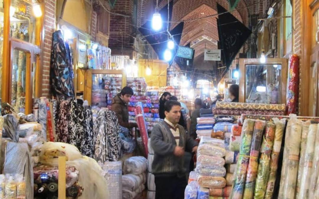 فروش پارچه در بازار تبریز