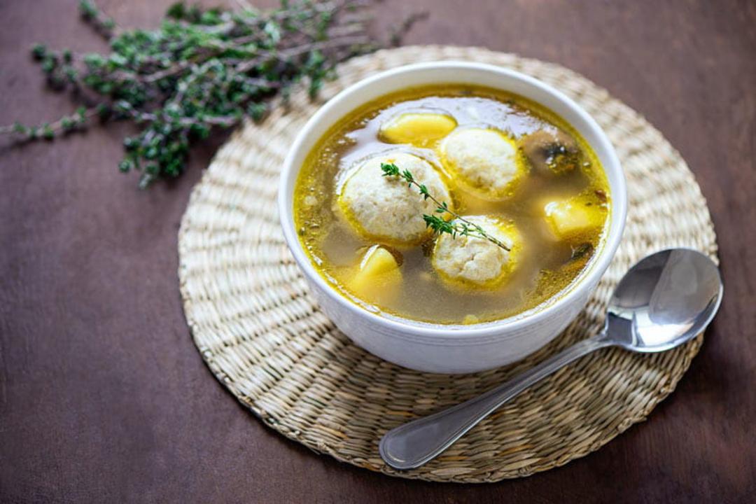 سوپ مرغ و ماتسو بال