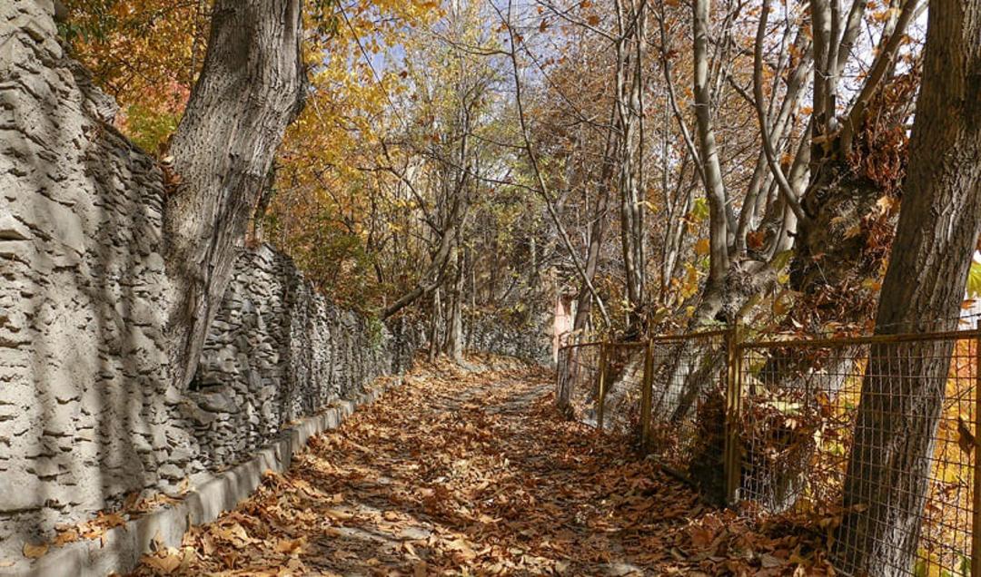 روستای دهبار در طرقبه