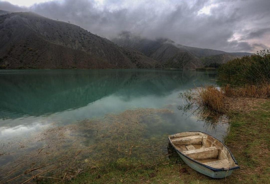 بهترین زمان سفر به دریاچه ولشت