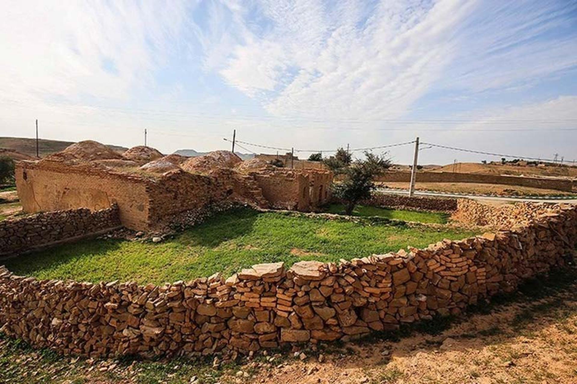 حمام نفت سفید