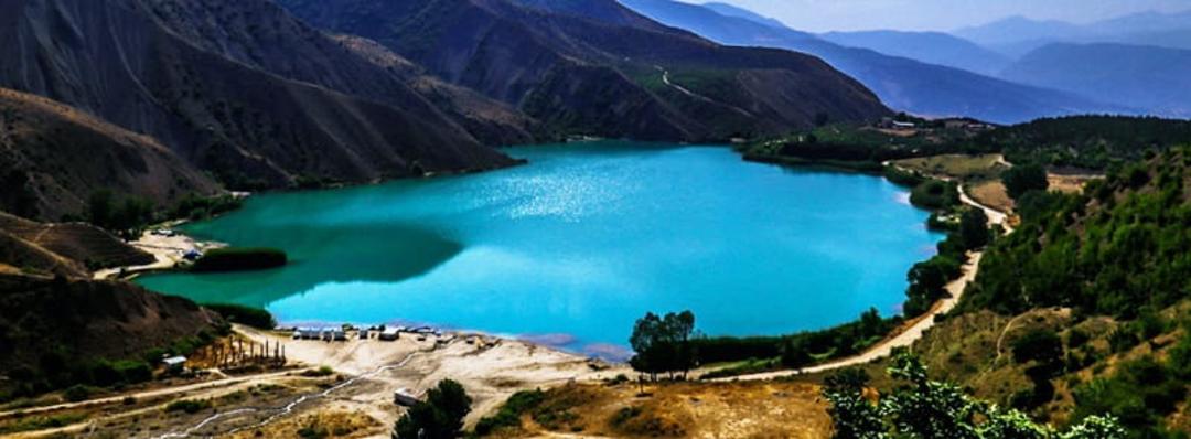 شنا کردن در دریاچه ولشت