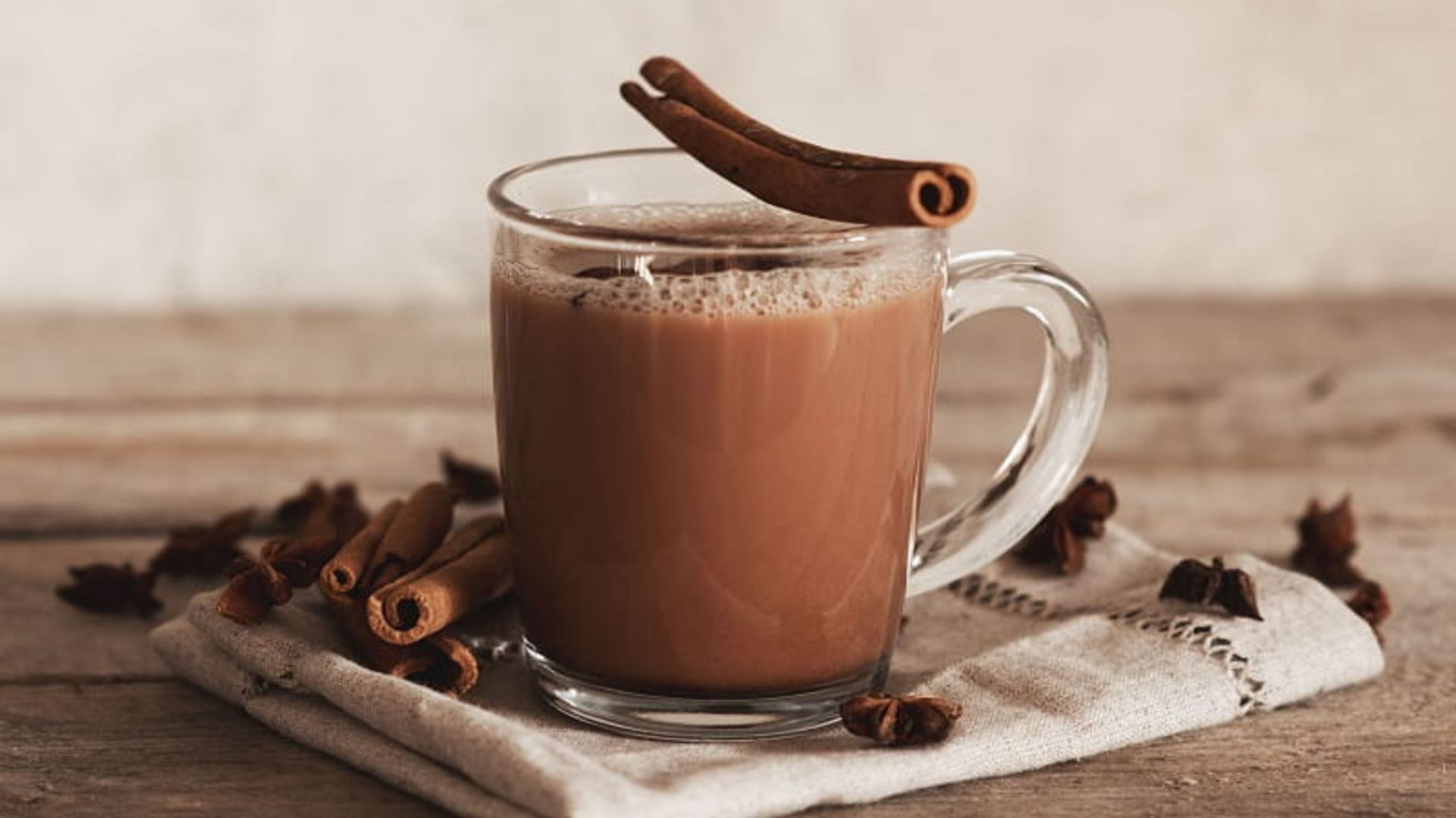 چای ماسالا با شیر