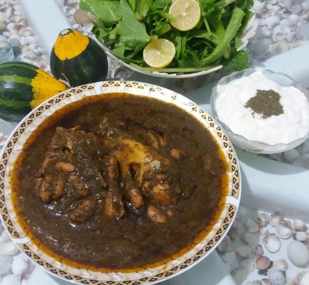 ترشه تره با گوشت یا مرغ