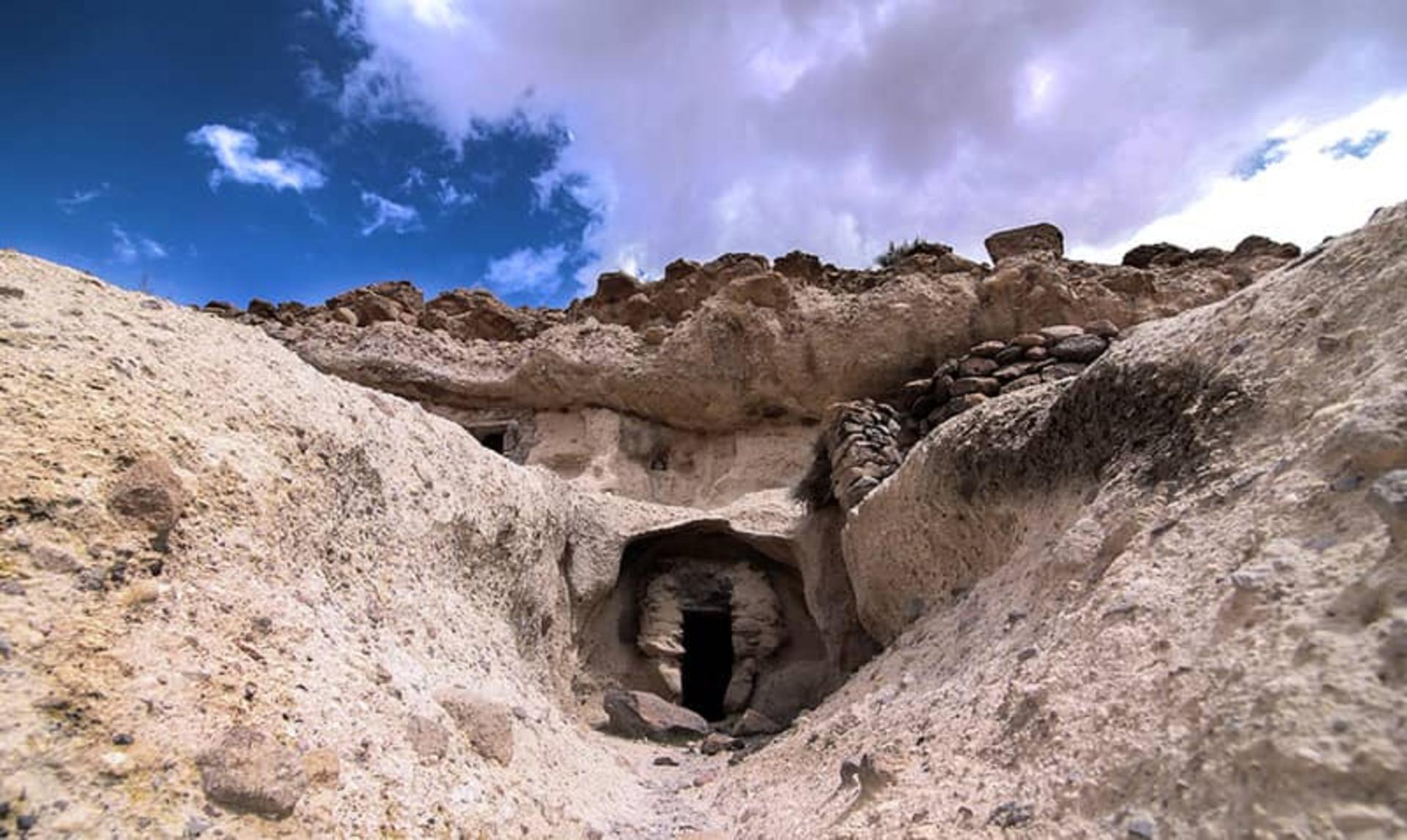 ورودی روستای میمند