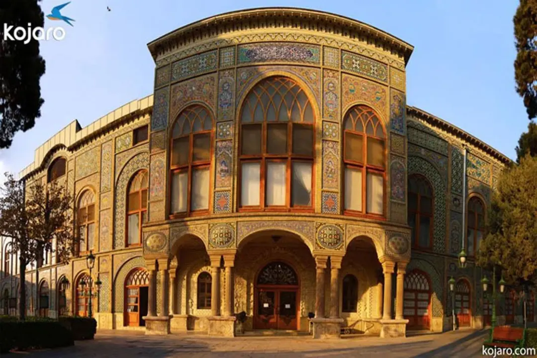 تصویری از نمای بیرونی عمارت کاخ گلستان