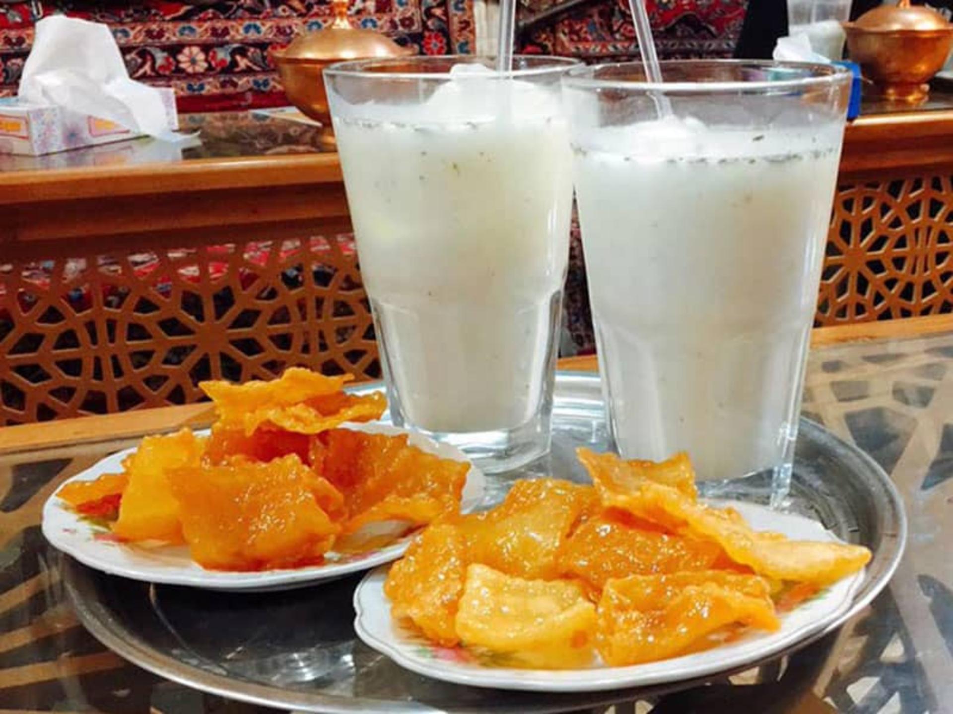 دوغ و گوشفیل 