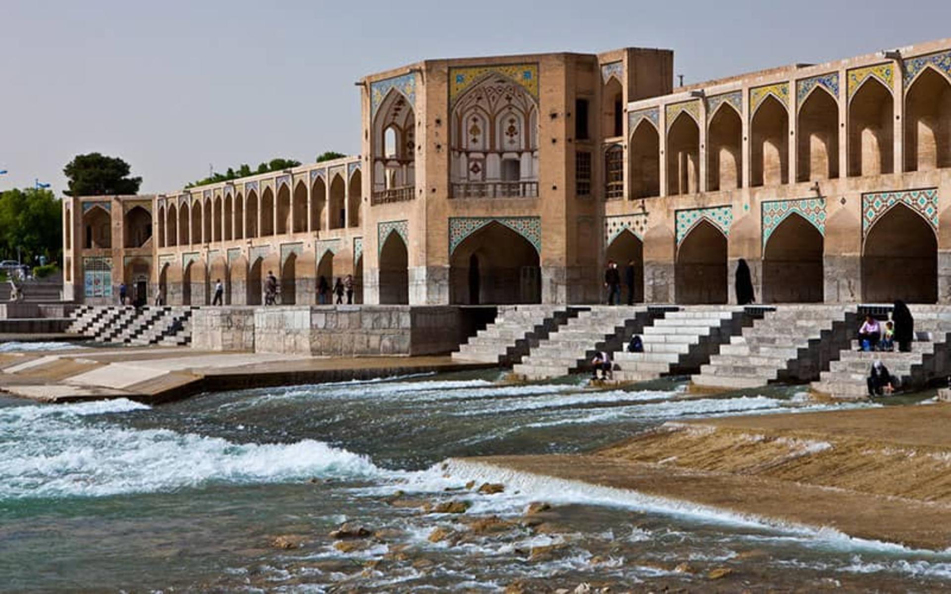پل خواجو