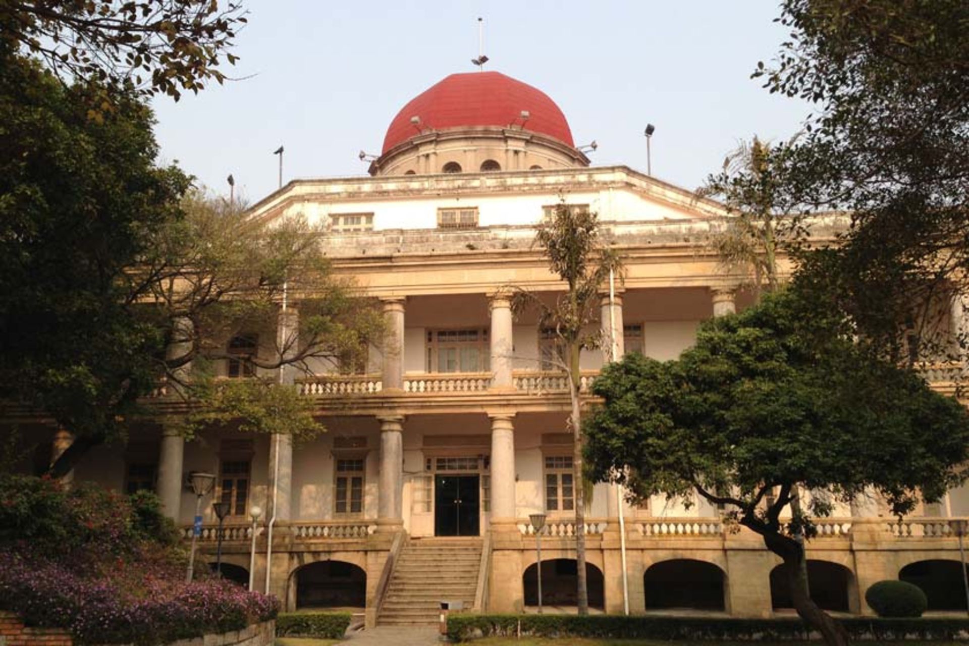 موزه ارگ گیولانگو
