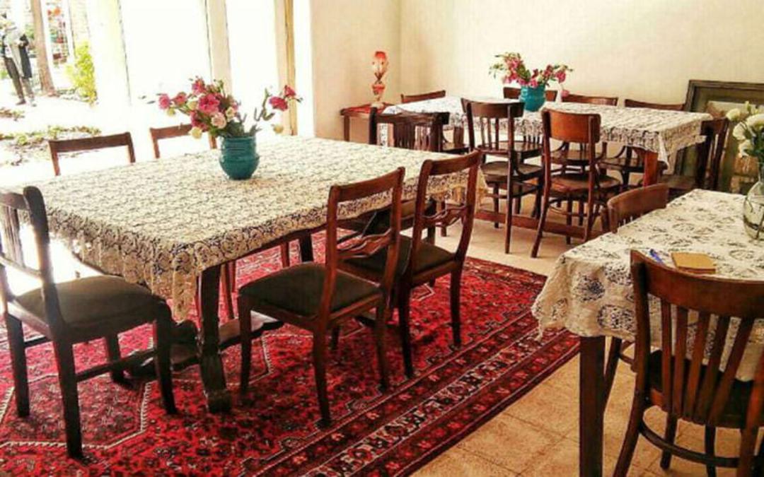 کافه تهرون