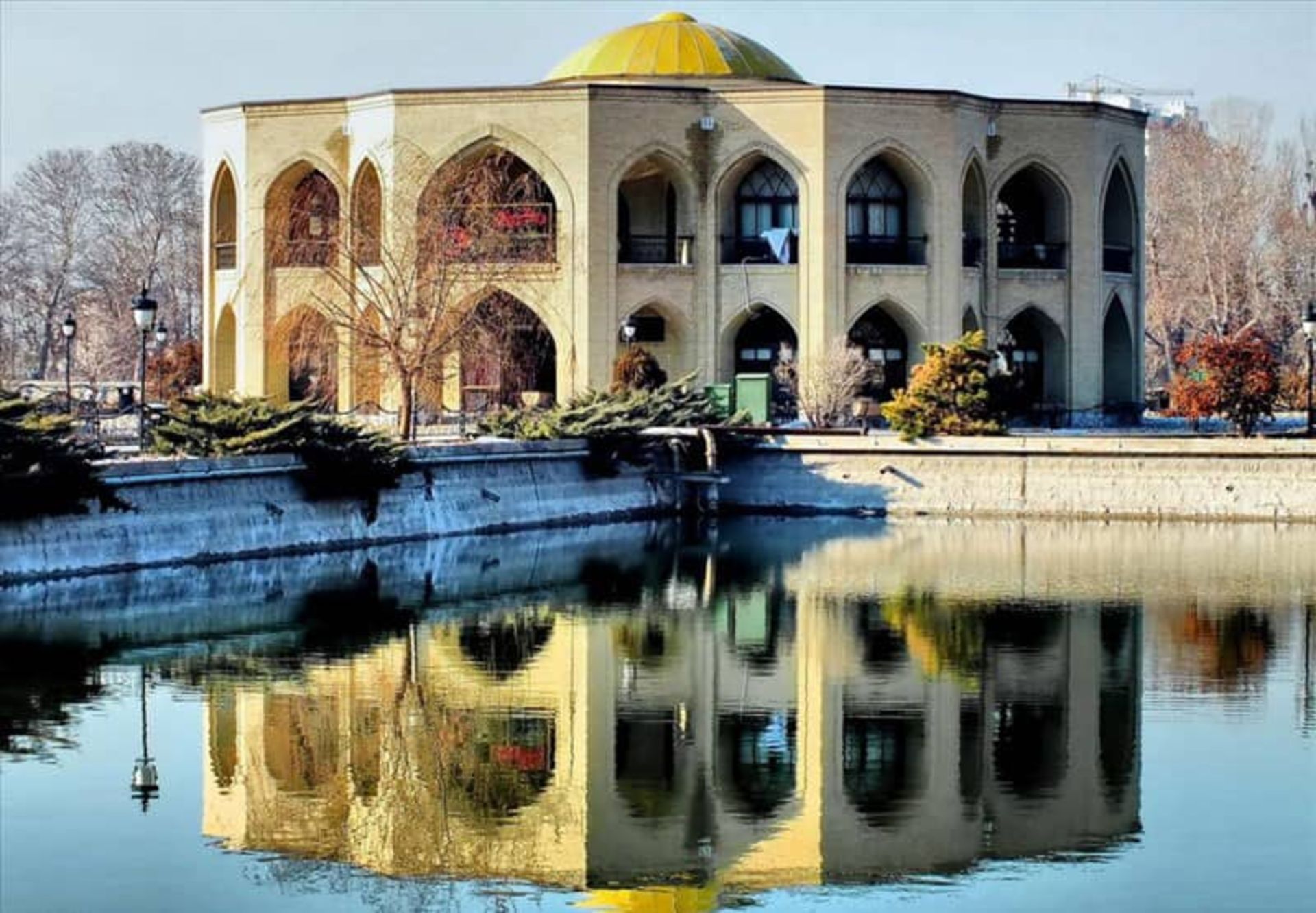 عمارت ائل گلی