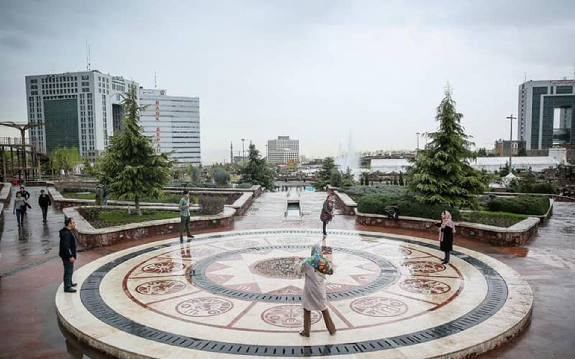 بوستان نوروز
