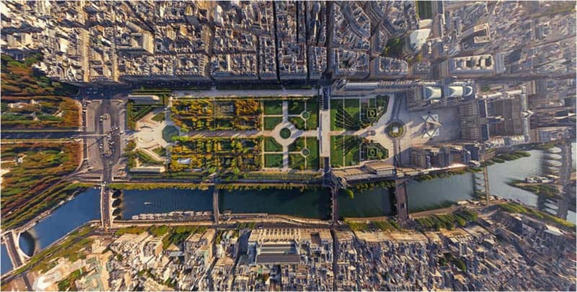 پاریس از نمایی از بالا