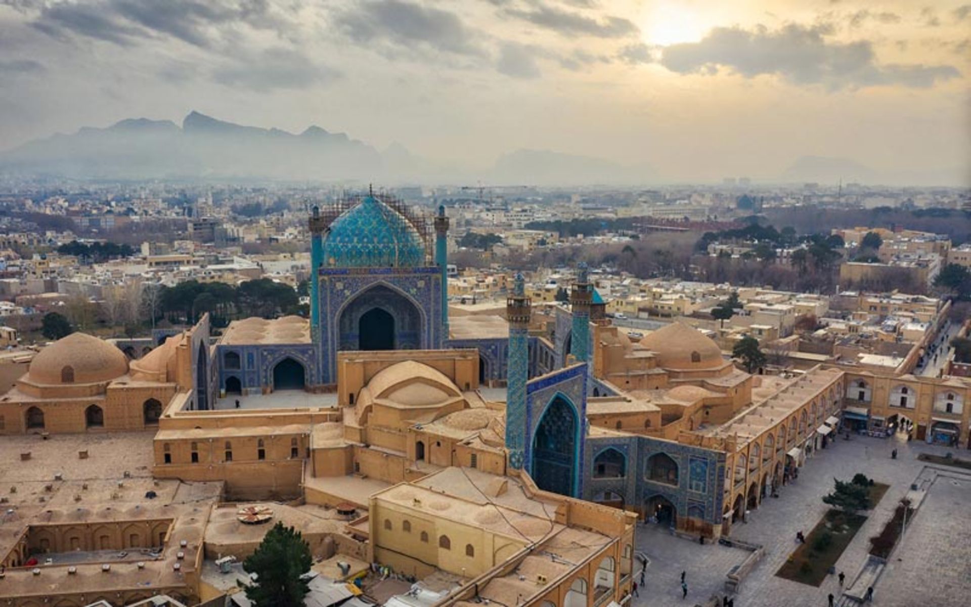 تاثیر کرونا بر گردشگری ایران