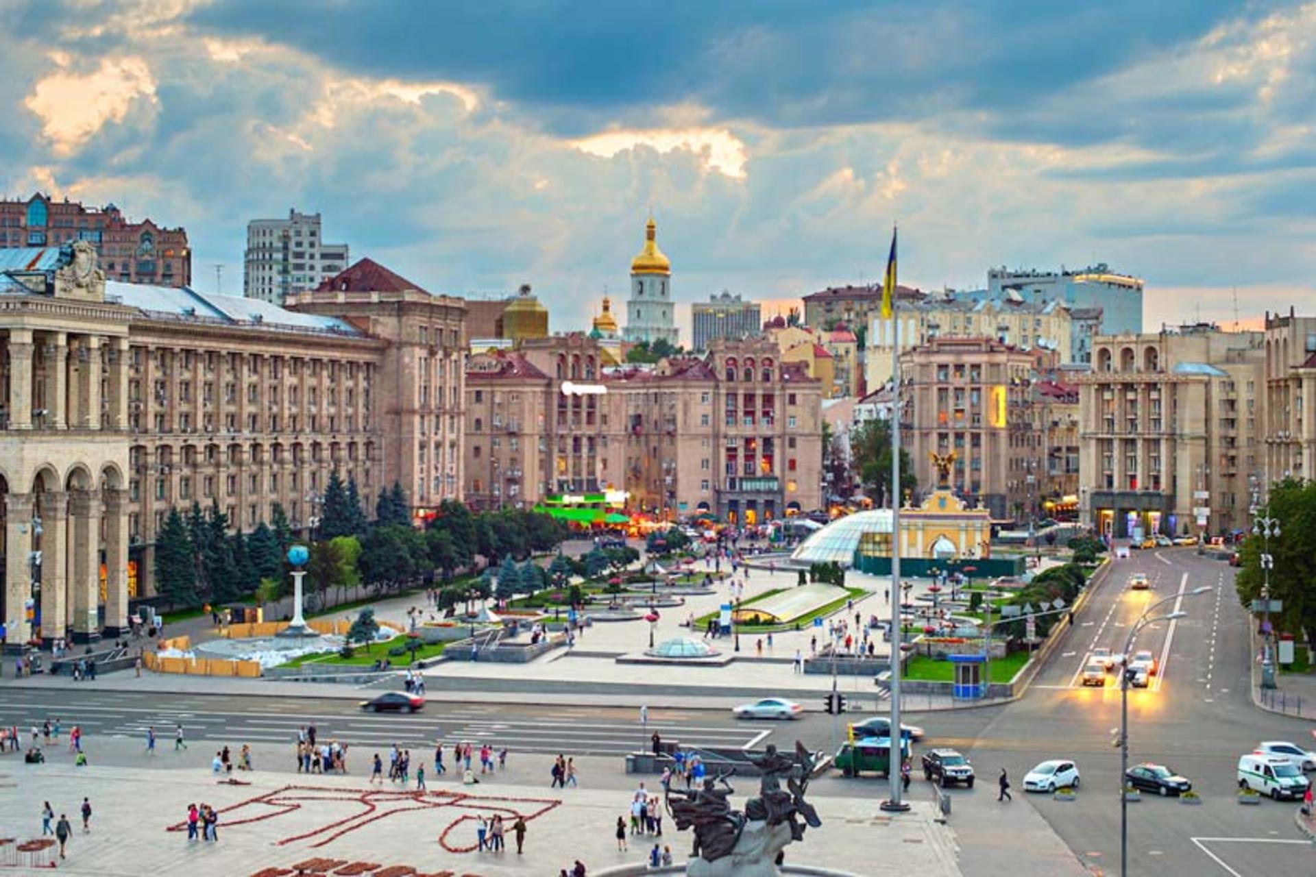 میدان استقلال کیف