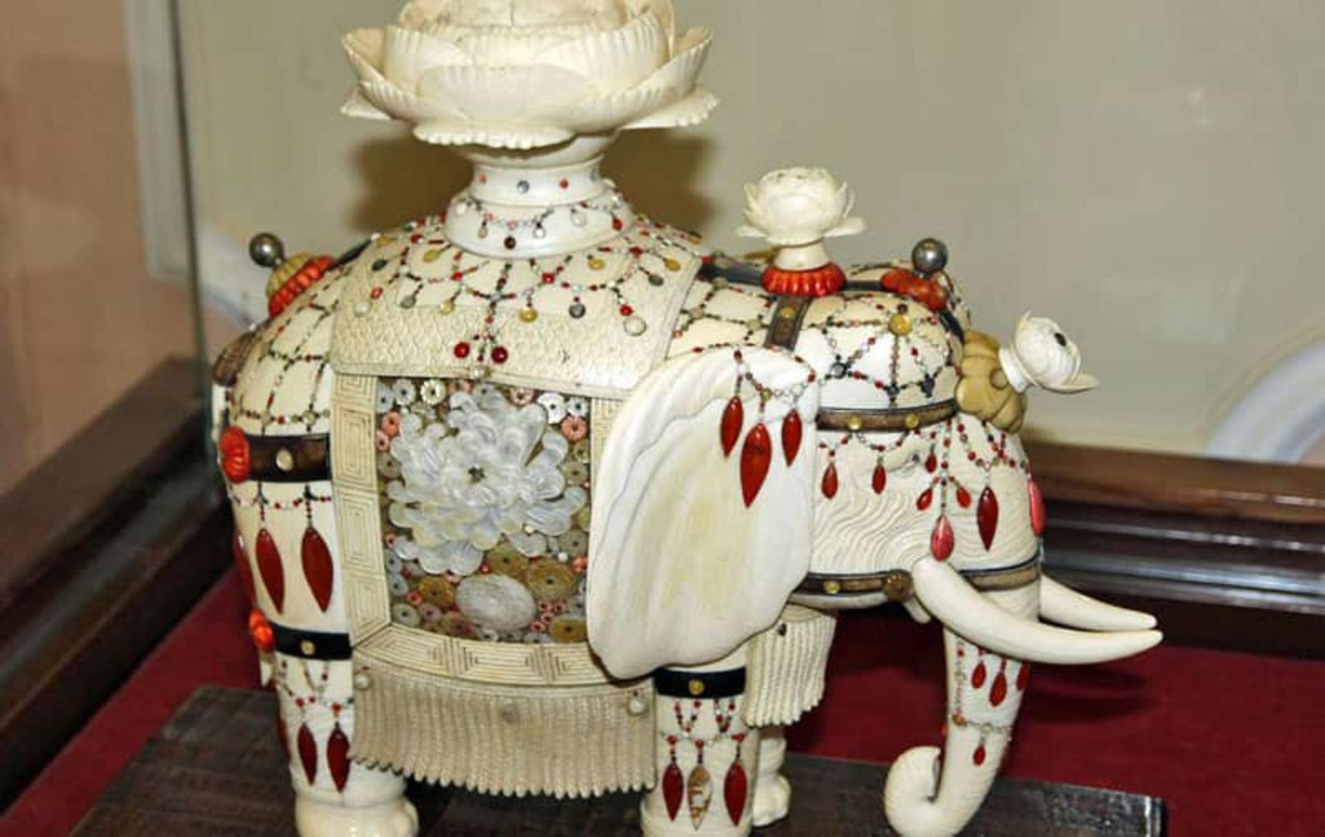 موزه عاج کاخ رامسر