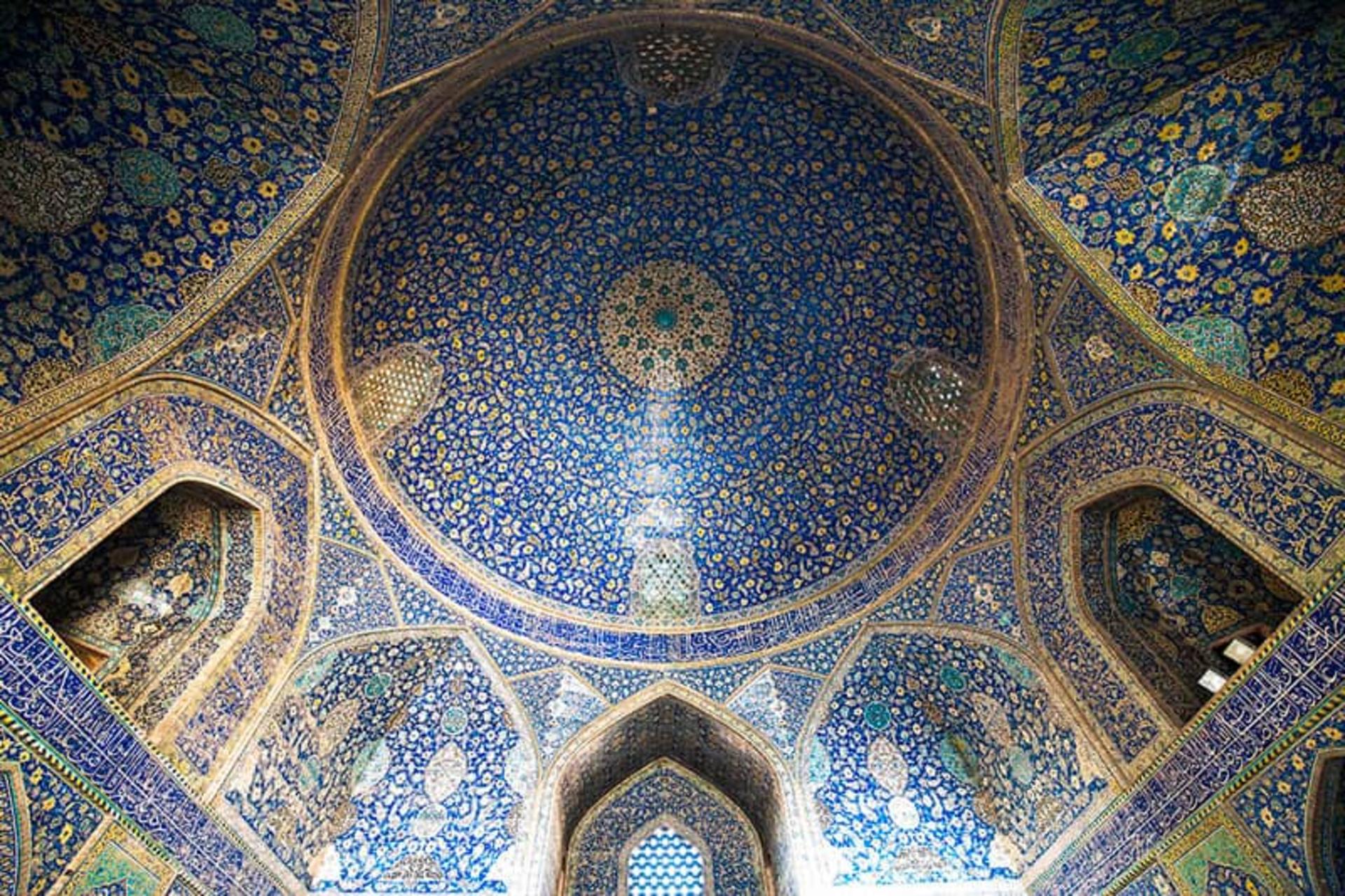 میدان نقش جهان اصفهان و بناهای باشکوه اصفهان
