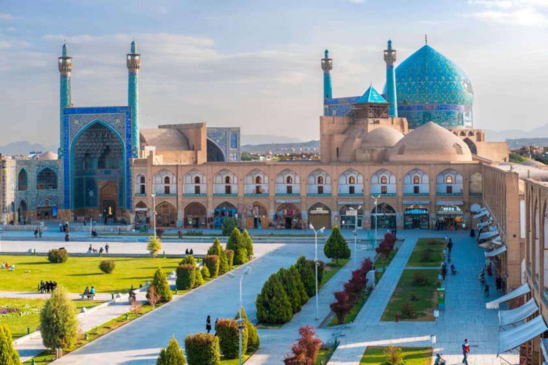 میدان نقش جهان اصفهان و بناهای باشکوه اصفهان